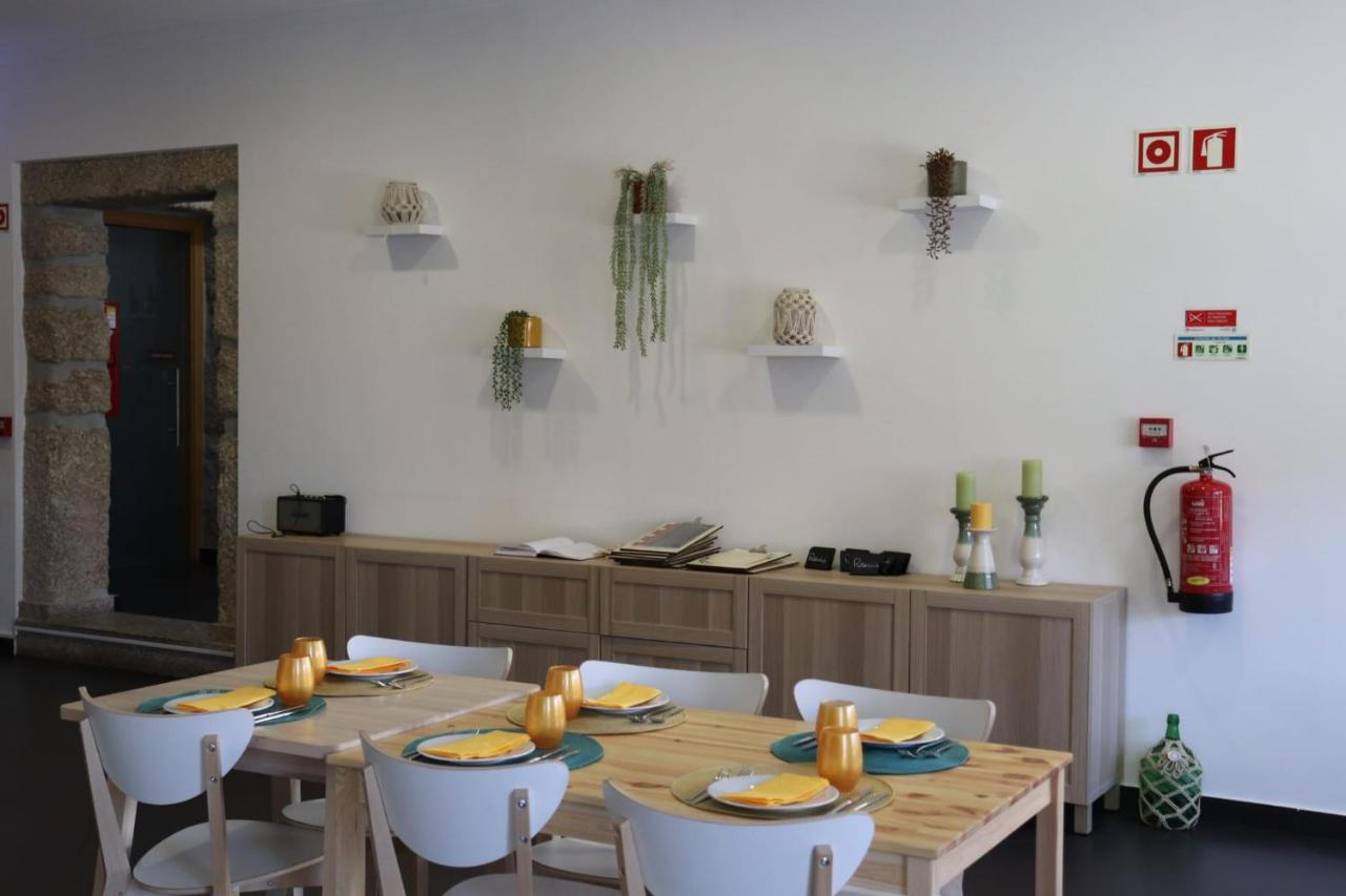 Altitude Alojamento E Restauracao 贝尔蒙特 外观 照片