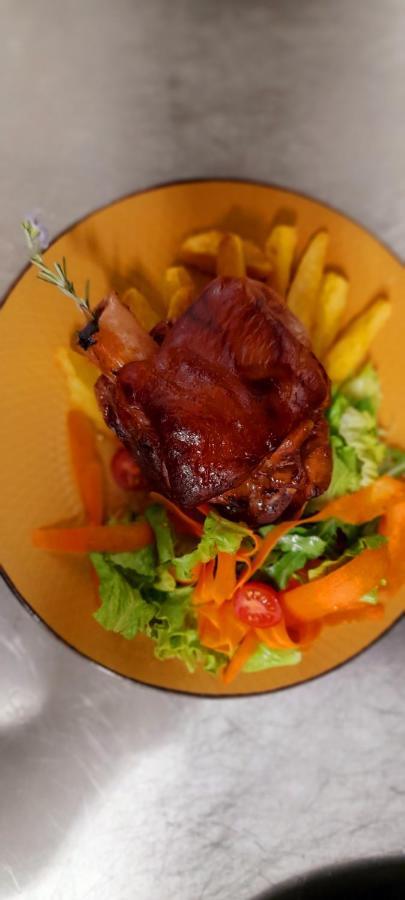 Altitude Alojamento E Restauracao 贝尔蒙特 外观 照片